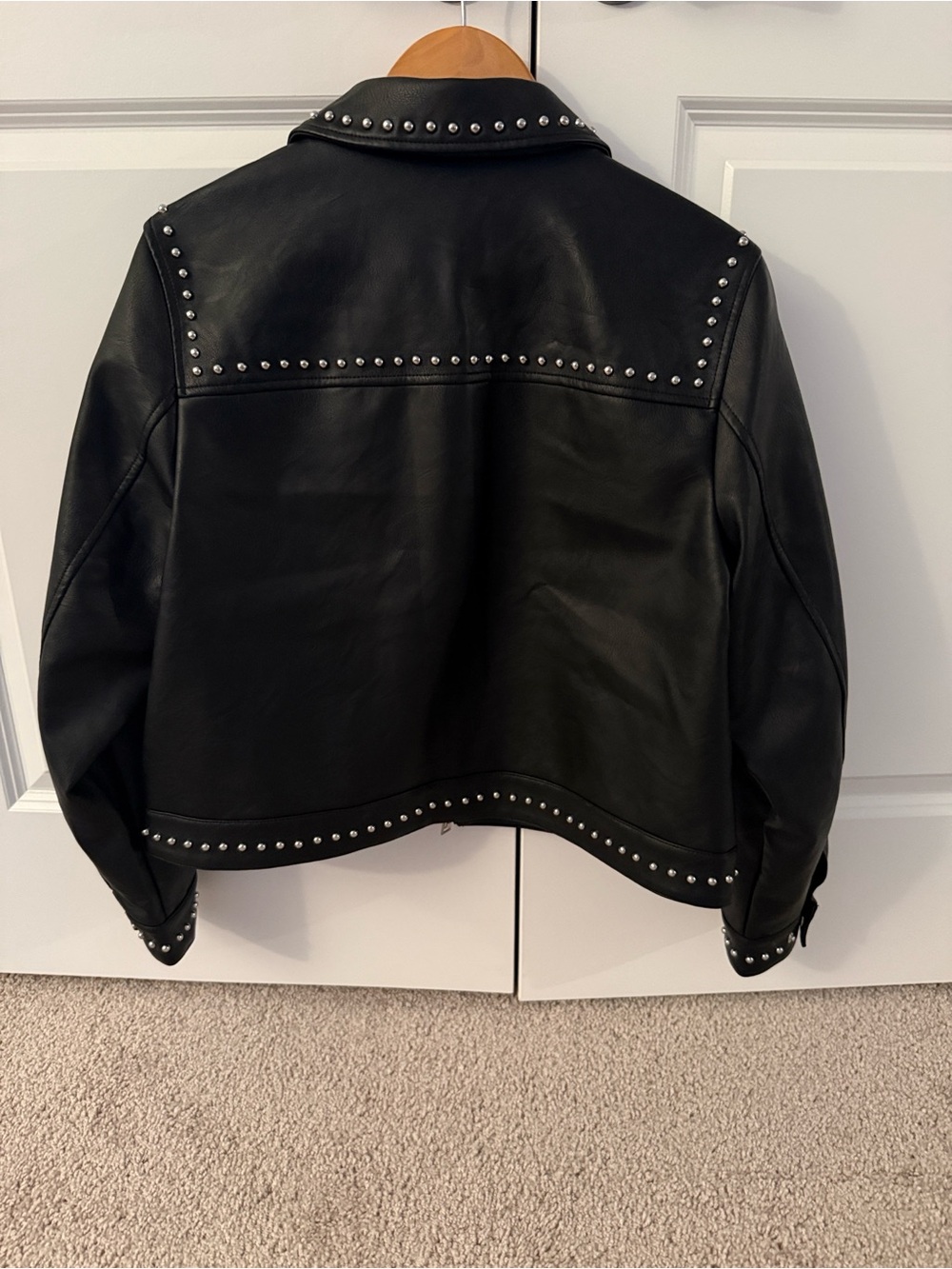 Jacket - Picture 7 of 7